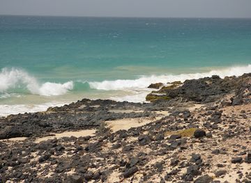 cabo-verde/praia-do-curral-velho/landmark/praia-de-joao-barrosa
