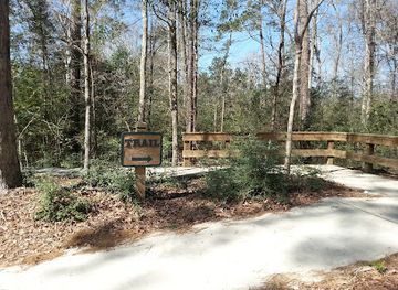 texas/piney-woods/landmark/kirby-nature-trail