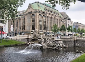 germany/dusseldorf/konigsallee/landmark/tritonenbrunnen