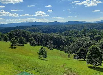 north-carolina/great-smoky-mountains/landmark/biltmore-estate