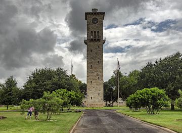 texas/red-river-valley/landmark/fort-sam-houston-quadrangle-and-museum