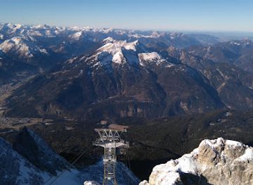 germany/zugspitze/landmark/alte-zollhutte