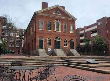 kansas/lawrence/landmark/old-town-hall