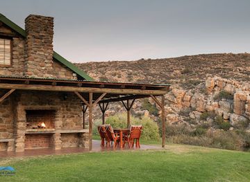 south-africa/cederberg-mountains/landmark/mount-ceder-cederberg-accommodation-restaurant-activities