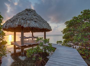 belize/the-cayes/landmark/coco-plum-island-resort