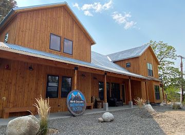 washington/the-methow-valley/landmark/north-cascades-mountain-hostel