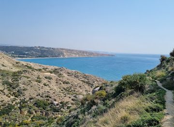 cyprus/pissouri/landmark/cape-aspro-trail