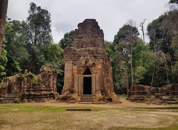cambodia/kampong-thom/landmark/elephant-pond-srah-damrei