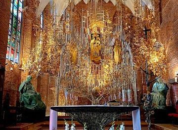 poland/gdansk/landmark/basilica-of-st-bridget