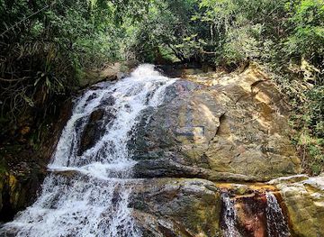 ghana/aburi/landmark/adom-waterfalls