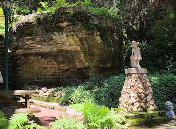 arkansas/eureka-springs/landmark/califf-spring