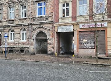 poland/bydgoszcz/landmark/brama-z-luster