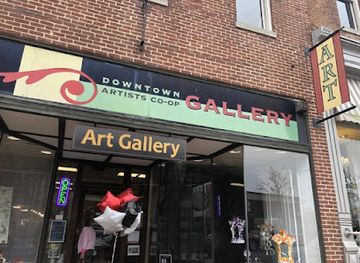 tennessee/clarksville/landmark/downtown-artists-co-op-and-gallery