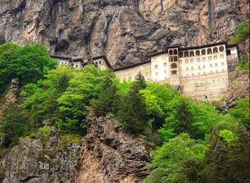 turkiye/southeastern-anatolia-region/landmark/sumela-monastery