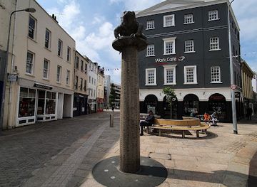 jersey/st-helier/landmark/santander-work-cafe-jersey