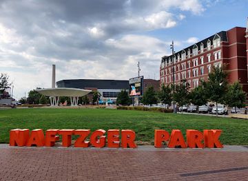 kansas/wichita/landmark/naftzger-park