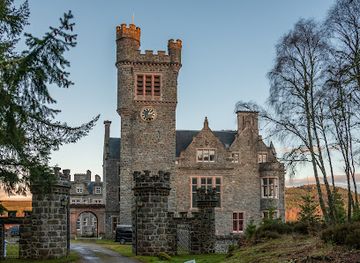 united-kingdom/sutherland/landmark/carbisdale-castle