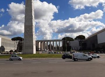 vatican-city/vatican-pinacoteca/landmark/piazza-guglielmo-marconi