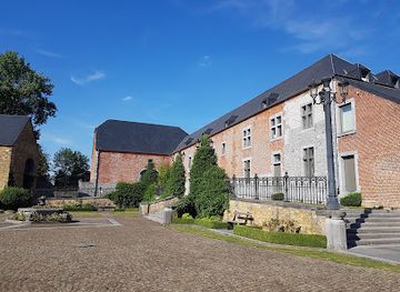 belgium/entre-sambre-et-meuse/landmark/chateau-vivier-l-agneau