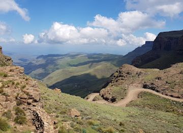 south-africa/sani-pass/landmark/major-adventures-sani-pass-day-trips