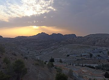 jordan/dana-village/landmark/viewpoint-petra-and-wadi-musa