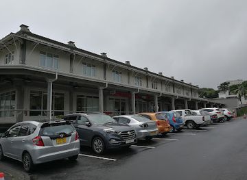 mauritius/plaines-wilhems/landmark/floreal-square