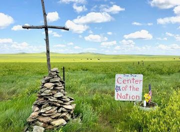 south-dakota/great-plains/landmark/geographic-center-of-the-nation-monument
