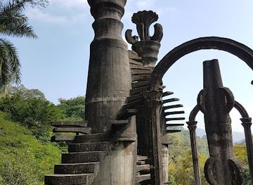 mexico/central-mexico/landmark/las-pozas
