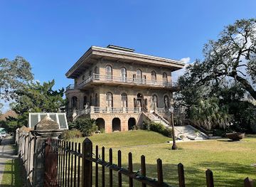 louisiana/greater-new-orleans/landmark/the-luling-mansion