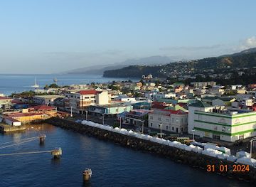 dominica/saint-george/landmark/dominica