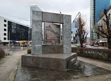 estonia/laane-county/landmark/theatre-estonia-monument