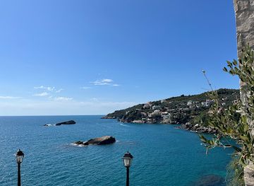 montenegro/montenegrin-littoral/landmark/restaurant-antigona