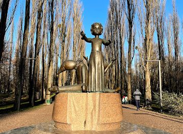 ukraine/kyiv-reservoir/landmark/monument-to-the-children-shot-in-babyn-yar