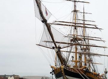 ireland/dublin/landmark/sir-john-rogerson-s-quay
