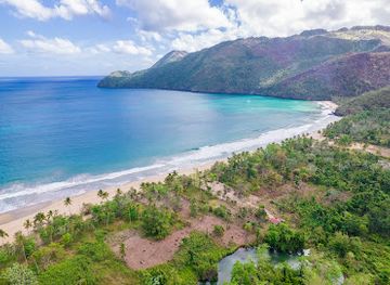 dominican-republic/samana/landmark/playa-el-valle
