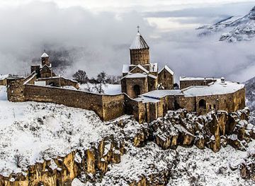 armenia/lori-highlands/landmark/yerevan-card