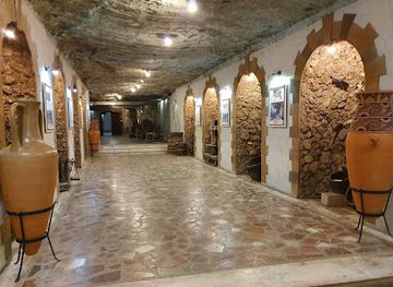 moldova/cricova-wine-cellars/landmark/beciurile-cricova