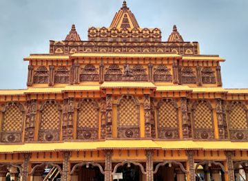 india/kolkata/ballygunge/landmark/maddox-square-park