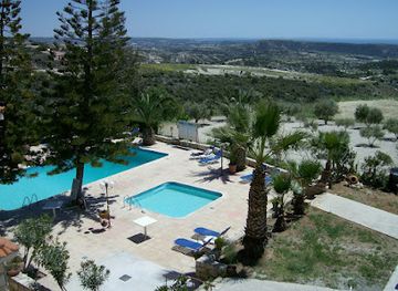 cyprus/pissouri-village/landmark/rantzo-cafe-restaurant-holiday-apartments