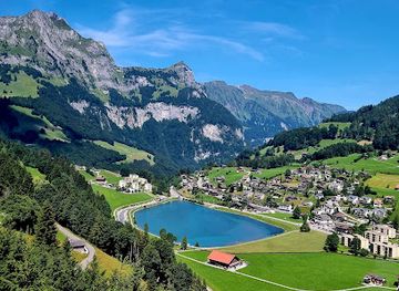 switzerland/engelberg/landmark/titlis-cliff-walk