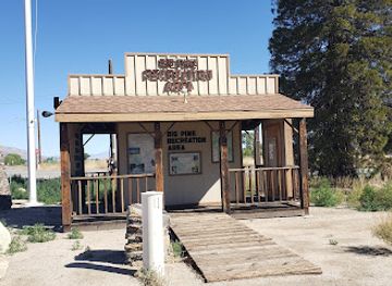 california/central-california/landmark/bristlecone-pine-information-and-historic-landmark