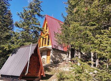 montenegro/bjelasica/landmark/mountain-bjelasica-cottage