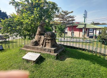 brazil/florianopolis/lagoa-da-conceicao/landmark/monumento-a-rendeira