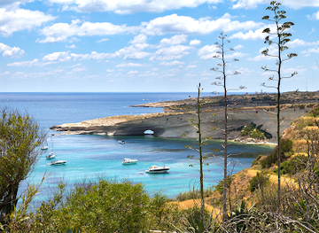 malta/marsaxlokk-fishing-village/landmark/hofriet-window