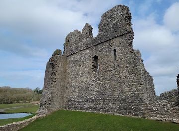 united-kingdom/glamorgan/attraction/ogmore-castle-2