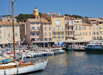 france/saint-tropez/landmark/tourist-office-of-saint-tropez
