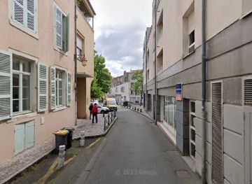 france/auvergne/landmark/route-historique-des-chateaux-d-auvergne