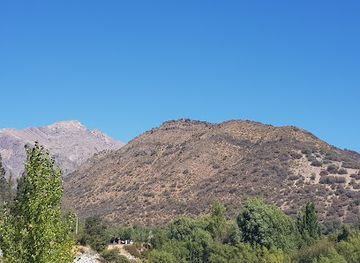 chile/central-valley/landmark/cajon-del-maipo