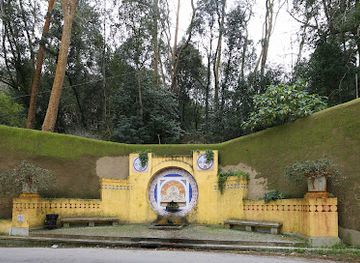 portugal/sintra/landmark/fonte-dos-pisoes