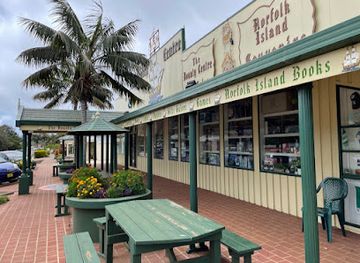 norfolk-island/burnt-pine/landmark/bounty-centre